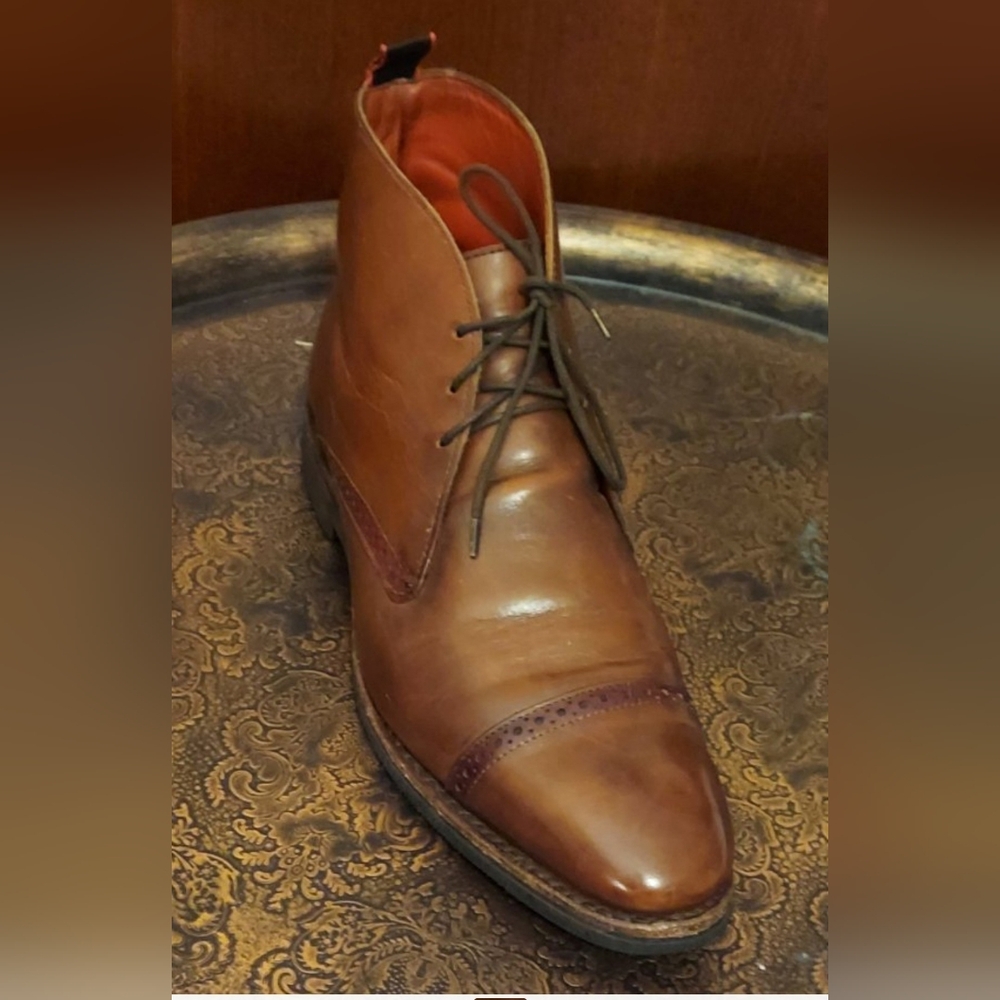 ALLEN EDMONDS 37688 MEN'S BROWN LEATHER CAPTOE LACE-UP BOOTS SIZE 9.5 B USA